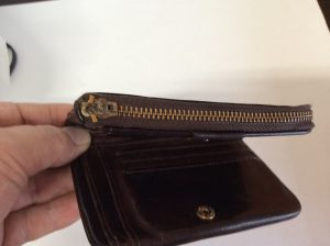 財布のファスナー修理ビフォー