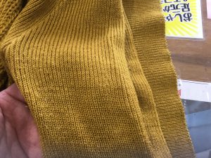 セーターの虫食い穴修理アフター